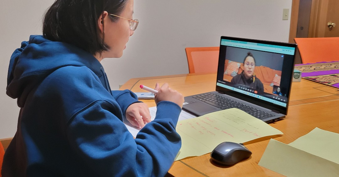 YWCAMadison's tweet photo. It's interview time!  After 13 weeks of practicing soft skills and perfecting their resumes, members of the YWeb Career Bootcamp took time to brush up on their interview skills in preparation for their mock interviews with local businesses. https://t.co/VKP5P0jJrI