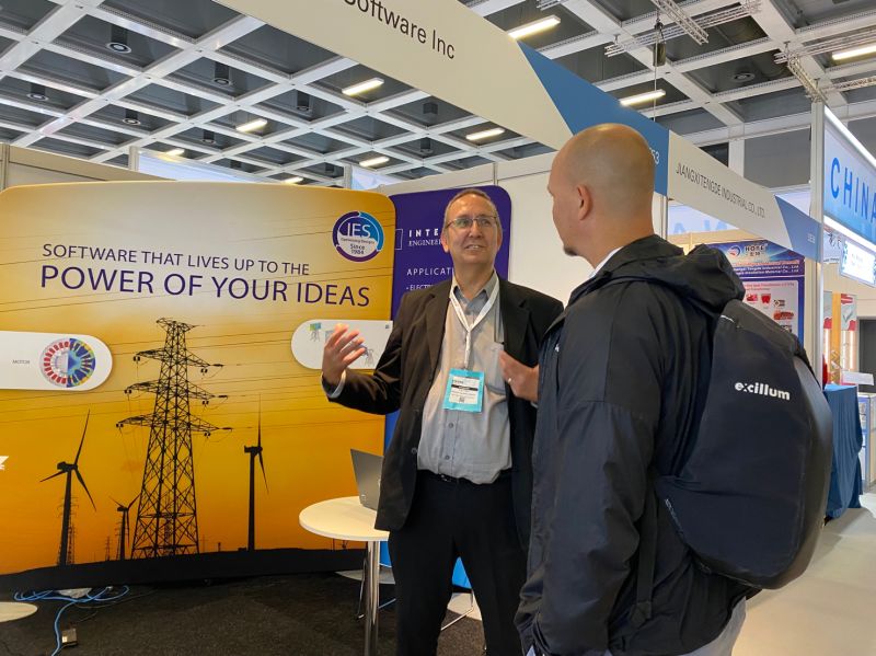 IntegratedSoft's tweet image. 5/24 - busy day @CWIEME 

Good to see our friends visiting us and here we have Tomi from Excillum. 

#CWIEME
#simulationsoftware
#CAEsoftware