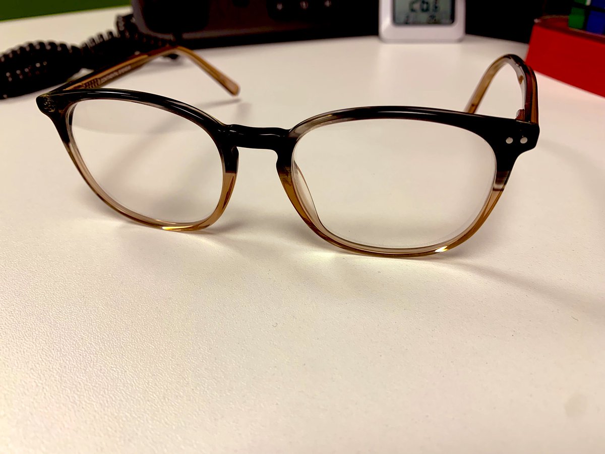 HHICProject's tweet image. Sometimes the unexpected happens! Thank you to the @GoshSight dispensing opticians Jess and Rosie plus Dane and the team @Essilor London Glazing for their speedy work to make these beautiful glasses same day for a participant today! #team #researchrocks