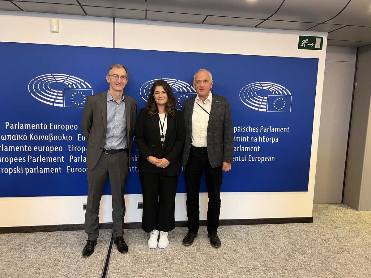 EU_Brain's tweet photo. Thank you to all the #MEPs who made time to meet with our experts &amp; to hear them out on the community's calls for support &amp; prioritisation of #brain research in Europe and to understand how policy developments in Brussels can directly impact their work back home. #Pledge4Science https://t.co/CfRS9itxWM