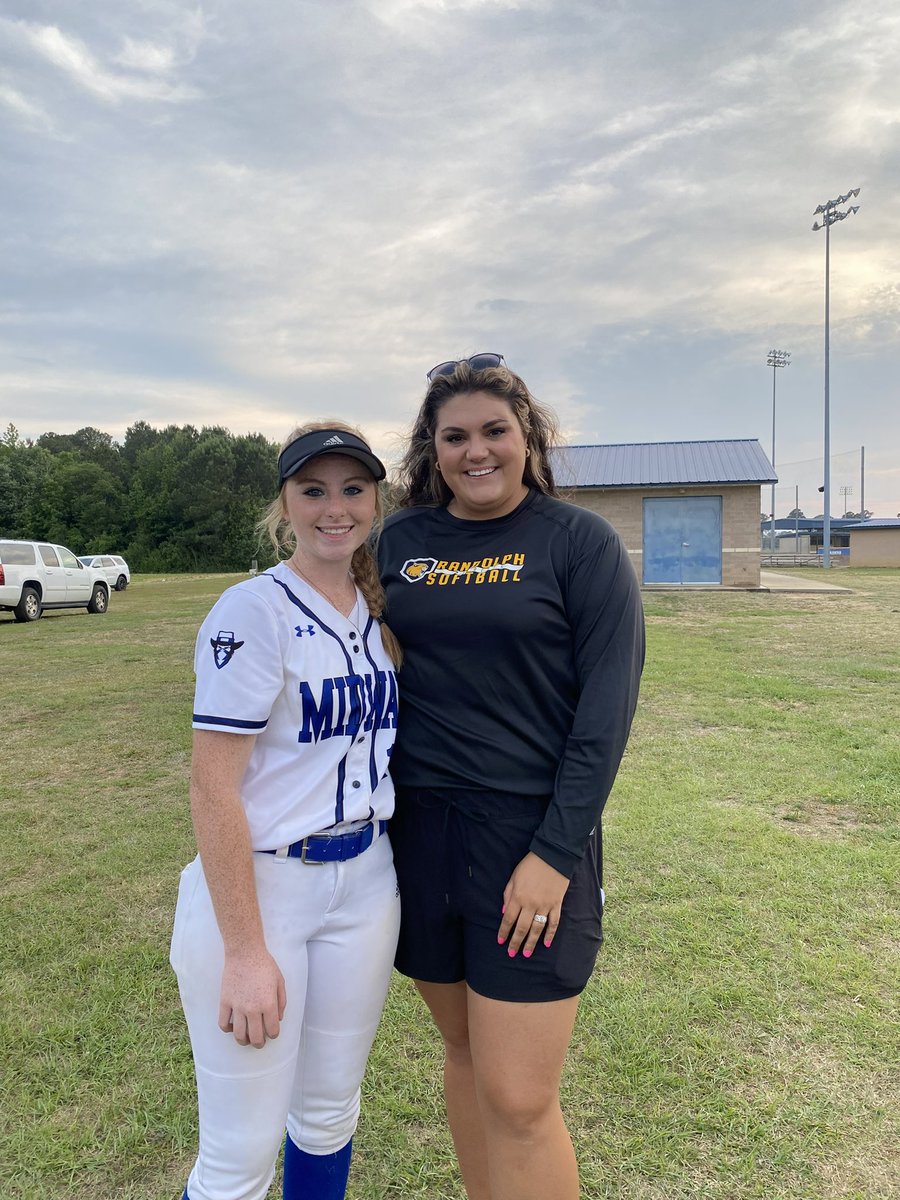 Thanks to <a href="/paindawg45/">Gary Payne</a> and <a href="/Kazdynn/">Kazdyn Waldron</a> for coming to watch our Team NC girls battle it out in their respective State semis yesterday. We are all big fans of both of your programs! 

<a href="/TeamNCSoftball/">Team North Carolina Softball</a>