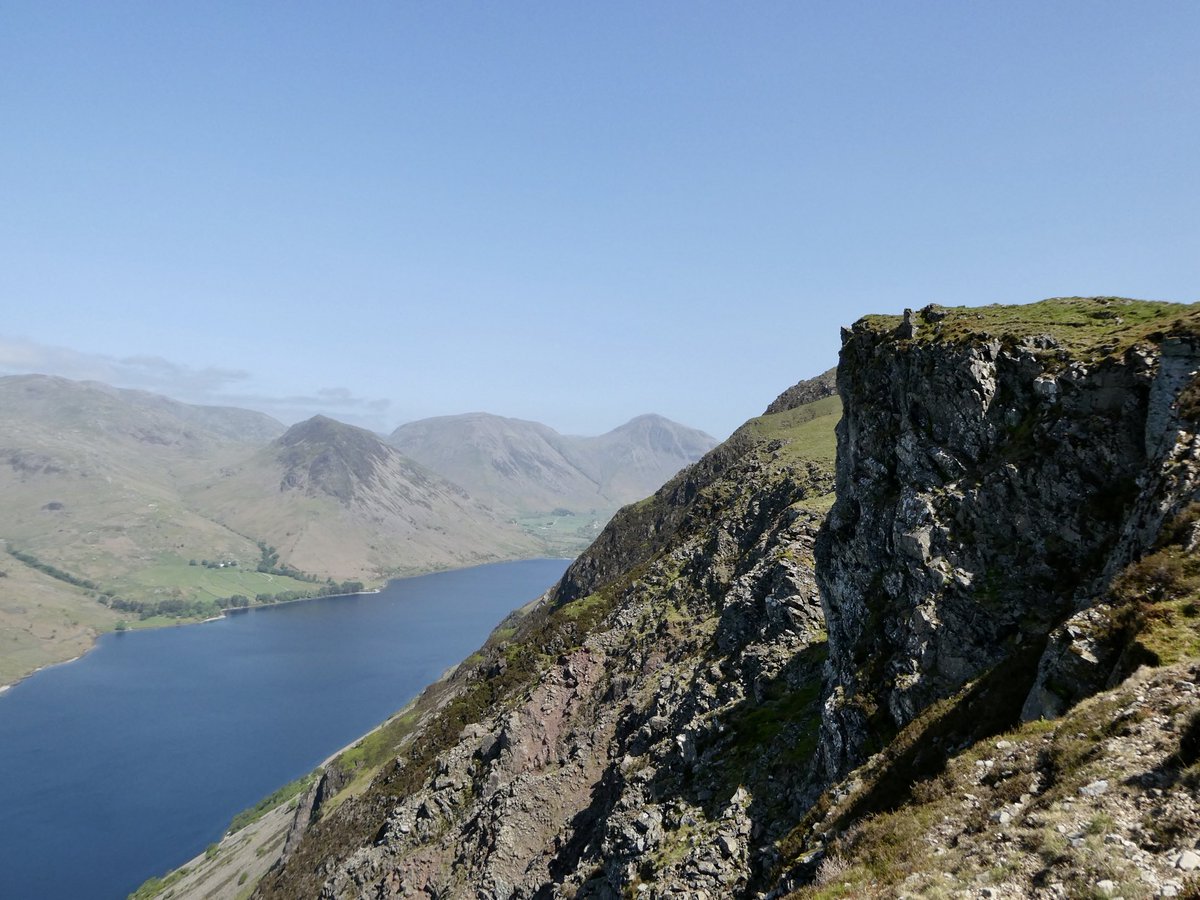 Some more from today's walk above the Wasdale Screes, Whin Rigg-Illgill Head