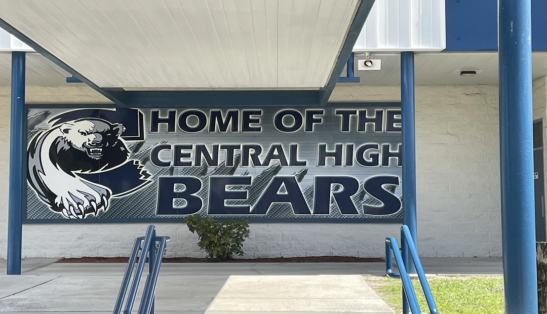 Prep Redzone Florida (@prepredzonefl) on Twitter photo PROSPECT SHEET: A .500 season has Brooksville Central feeling good for 2023. prepredzone.com/2023/05/prospe… <a href="/in_huddle/">InTheHuddleScouting</a> <a href="/DanLaForestFB/">Dan LaForest 🏈</a> <a href="/SFHSSports/">Florida Kids Football</a> <a href="/Coachjrp/">Coach P Jim Pusateri</a> <a href="/CHSBearsFB/">Central High School Football</a> <a href="/BradenJoyner/">Braden Joyner</a> <a href="/ramirezsteven56/">Steven Diaz</a> <a href="/VantrellHenley1/">Vantrell Henley</a> <a href="/ChrisRo21576338/">Chris Robinson</a> <a href="/Dylan_Slone20/">Dylan Slone</a> <a href="/LukeR689/">Rayzz</a> PROSPECT SHEET: A .500 season has Brooksville Central feeling good for 2023. prepredzone.com/2023/05/prospe… <a href="/in_huddle/">InTheHuddleScouting</a> <a href="/DanLaForestFB/">Dan LaForest 🏈</a> <a href="/SFHSSports/">Florida Kids Football</a> <a href="/Coachjrp/">Coach P Jim Pusateri</a> <a href="/CHSBearsFB/">Central High School Football</a> <a href="/BradenJoyner/">Braden Joyner</a> <a href="/ramirezsteven56/">Steven Diaz</a> <a href="/VantrellHenley1/">Vantrell Henley</a> <a href="/ChrisRo21576338/">Chris Robinson</a> <a href="/Dylan_Slone20/">Dylan Slone</a> <a href="/LukeR689/">Rayzz</a>