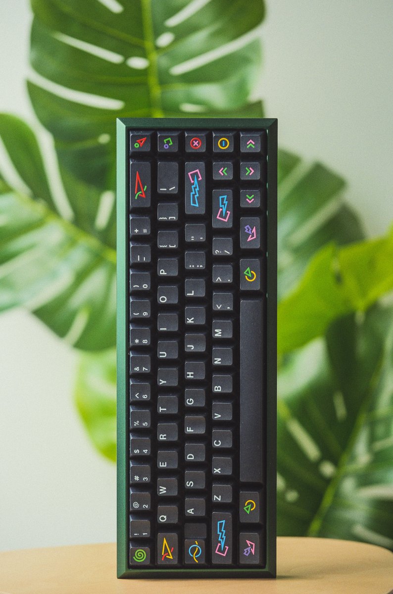 Fw5zSZRWcAMdedw.jpg