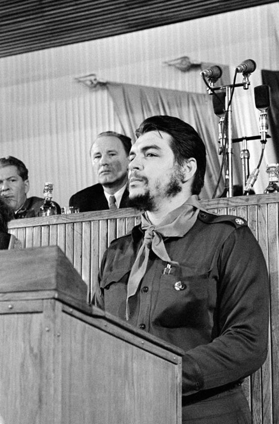 Estudos Marxistas ☭ tweet media