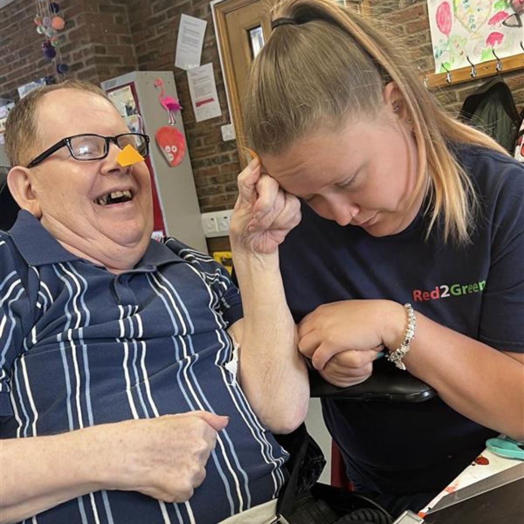 Red2GreenUK's tweet image. Sometimes you use a canvas, sometimes you become the canvas!

#Art #Activties #LearningDisabilities #ArtandCrafts #Charity
