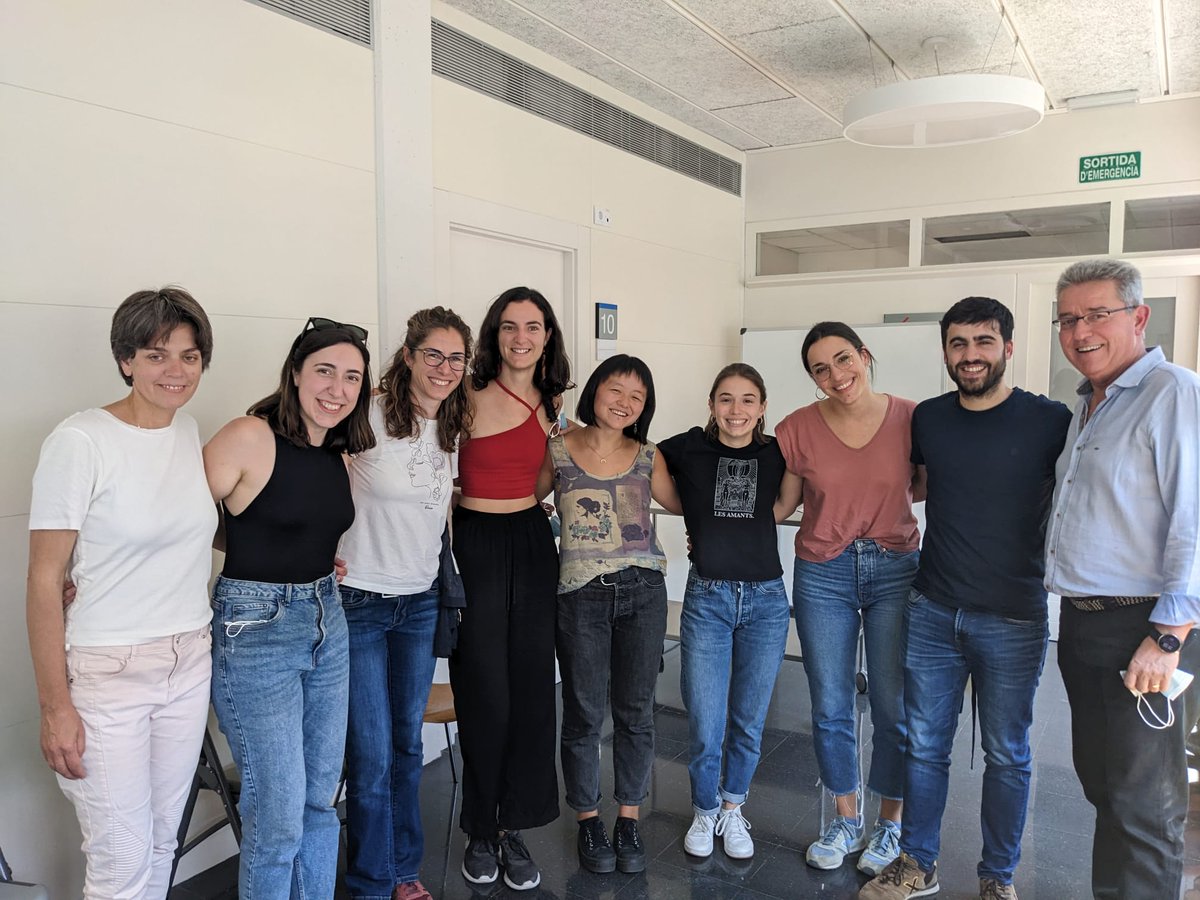 eapsaltdocent's tweet photo. Ahir va ser un dia molt emocionant, ja tenim els nous 4 MIRs i la EIR d'aquesta promoció! Enhorabona a totes, comença l'aventura!
#MIR2023 https://t.co/baYisTEIm7