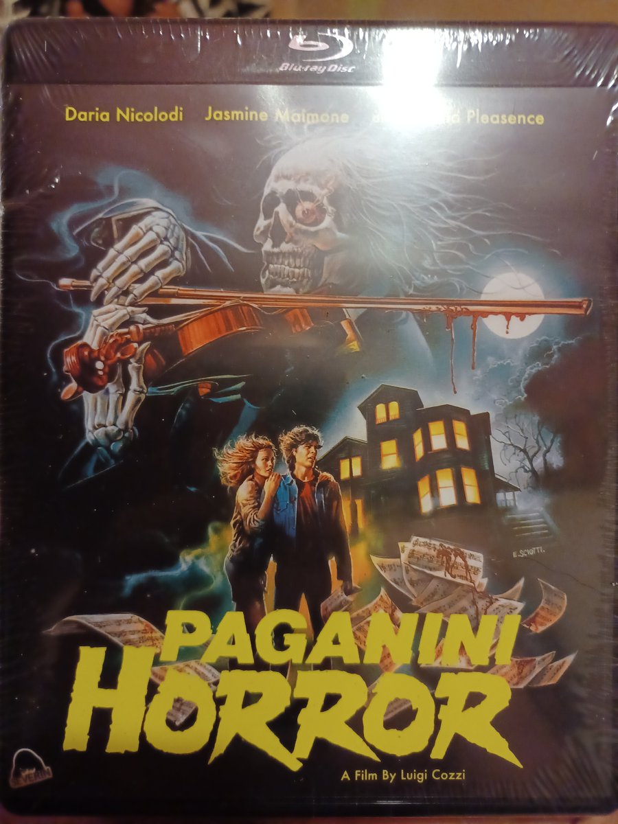 Tonight's movie : Paganini Horror (1988) More Luigi Cozzi madness...When a group use a cursed piece of music they experience violent deaths 💀 #HorrorCommunity #HorrorFamily #HorrorAddict #HorrorFanatic #HorrorObsession #LuigiCozzi #DariaNicolodi #DonaldPleasence #SeverinFilms