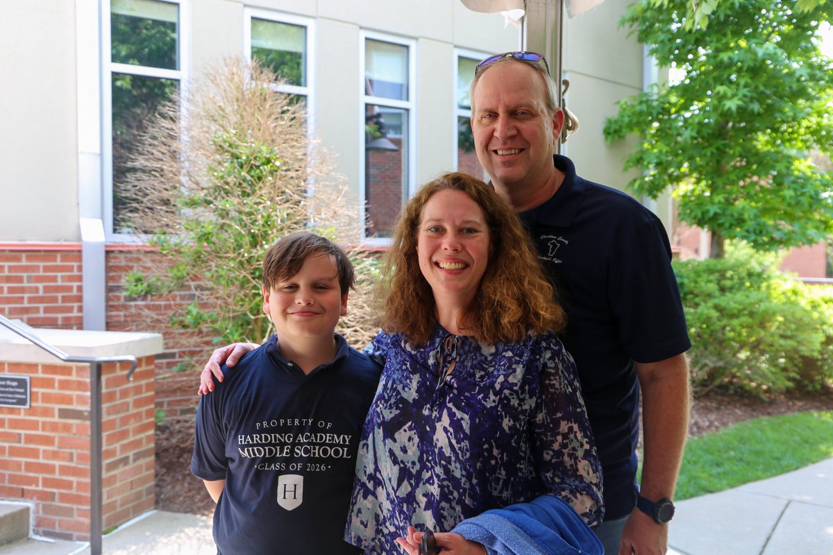 HardingAcademy's tweet photo. Moving on Up! Welcome to middle school class of 2026! #hardingmoments #hardinghawks https://t.co/OlnVfVpIdn