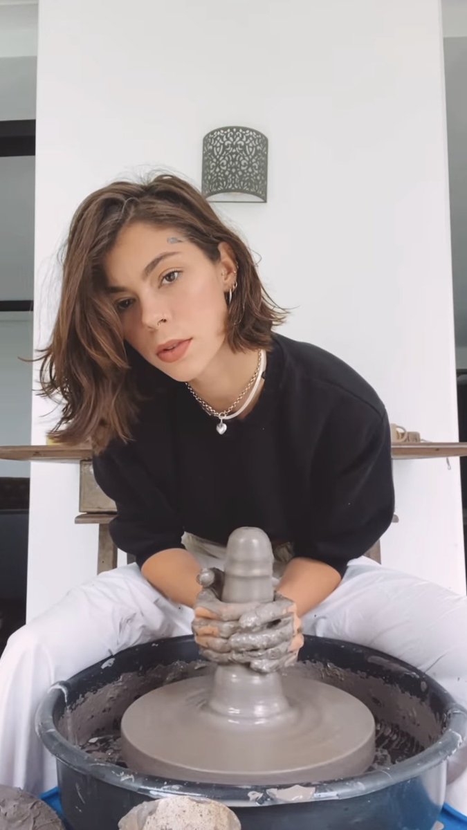 BarbieVisão 📺 tweet media