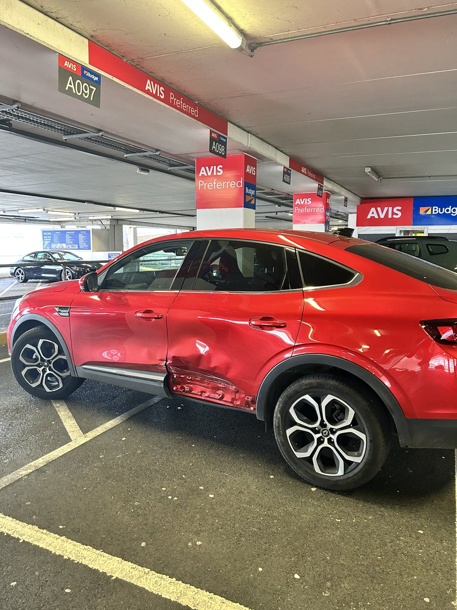 Thinking of a golf trip to Ireland 🇮🇪 or Scotland 🏴󠁧󠁢󠁳󠁣󠁴󠁿?

No need to attempt to self-drive. 
Our troop of professional chauffeurs 🚙 will look after you &amp; your friends (safely) from start to finish. 

#DontBeThisGuy
#SmallPrint 

🤦‍♂️