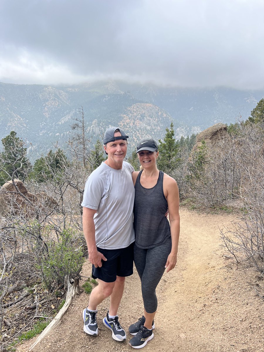 JEM438288's tweet photo. Some people do marathons at 50/60 and others do the @manitouincline!   #2744steps #under1hour #bucketlist #colaradosprings 💪 😅 https://t.co/Hw9ltk4xka