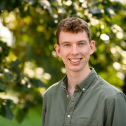 Congratulations to our incoming post-doc, Christian Oswood, for winning the Beckman Fellowship! benzinga.com/pressreleases/…