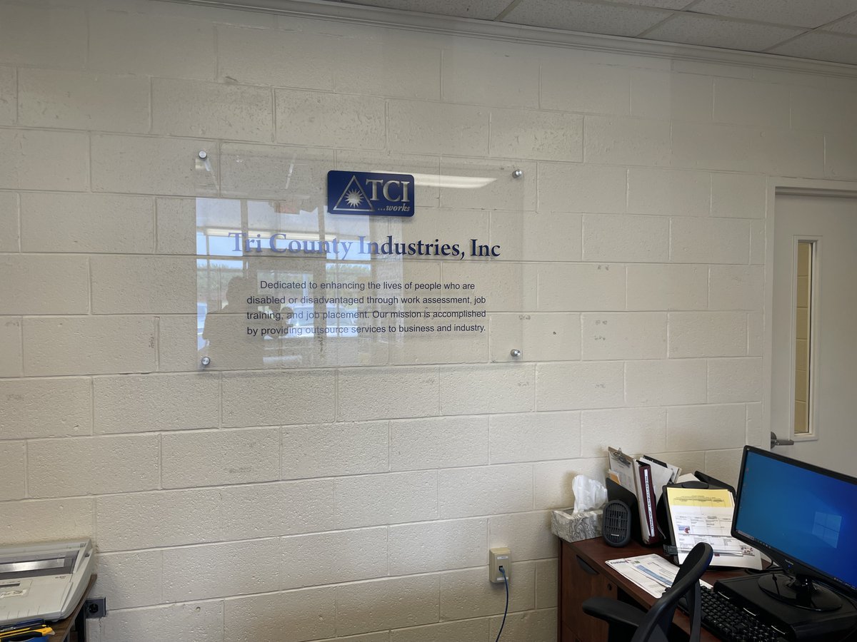 TelepathicGrap1's tweet photo. The sign was created on 1/4" Non-Glare Clear Acrylic with Permanent Vinyl Letters placed on it. This acrylic sign was carefully placed with the help of the standoffs. 
#telepathicgraphics #thinkprint #printing #printcomapny #telepathic #acrylicsign #vinylletters #adhesivevinyl https://t.co/mzMEYeHSz9