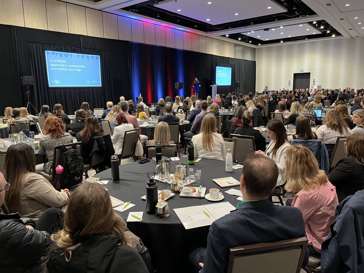 YvesCharmont's tweet image. Le colloque de l'ACMQ 🍁🦫 bat son plein. Les collègues  québécois sont sur la brèche👍. De bonnes pratiques, sources d'inspiration  🇨🇦 #capcom23 #compublique acmq.qc.ca