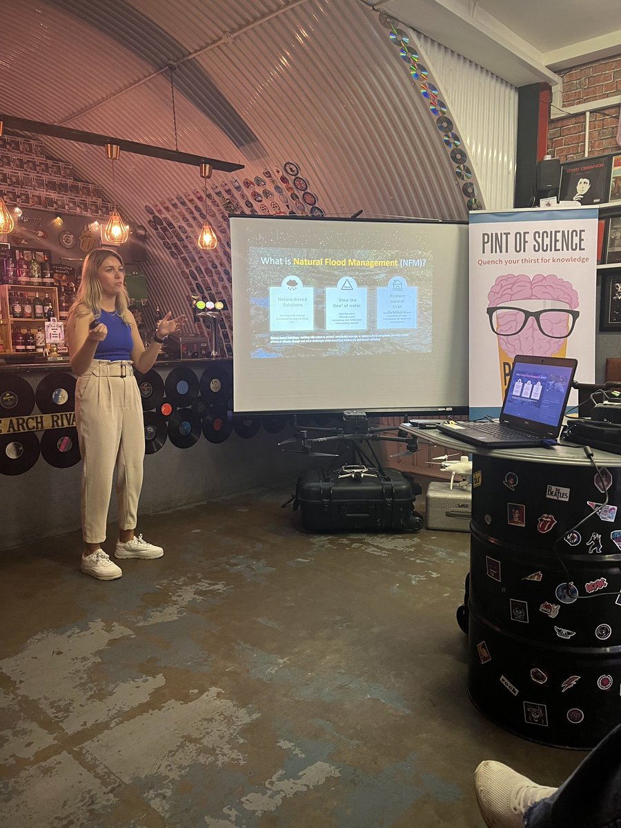 JosieLynch_'s tweet image. It was a delight to present with @Ian_Maddock, @AlanBDixon and @banerjee_beas at @pintofscience last night 🍺 thanks to @WorcesterRS for organising #Pint23 #drones #NFM