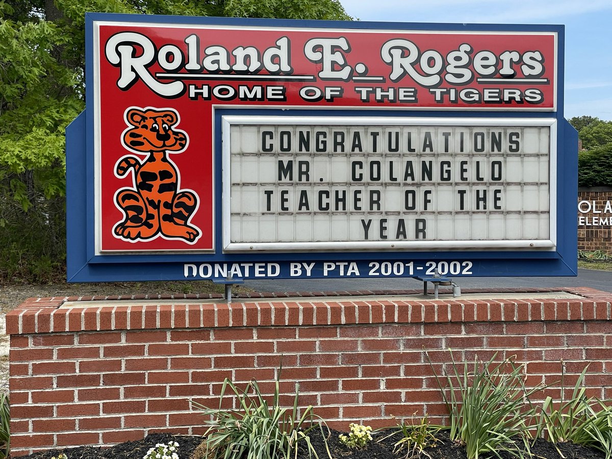 billycolangelo's tweet photo. Today at the Atlantic County Governor’s luncheon, I was humbled and honored to be recognized as the Teacher of the Year for Roland Rogers Elementary School. I feel truly blessed to represent the 600+ students I serve. They make me a better educator. @rolandrogersnj @GTNJSchools https://t.co/wzcL45Fo7T