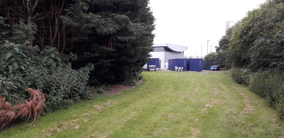 ClimateAlli's tweet photo. So good to catchup with #clairetaylor in the @WiganWarriorsCF #rugbymemories garden built reusing material from @WiganCouncil gold medal winning #thewastenotgarden @southportflower in 2019. So great its now serving the community and looking 👌 #legacy #community #therapeutichort https://t.co/Sp04BH8dYE