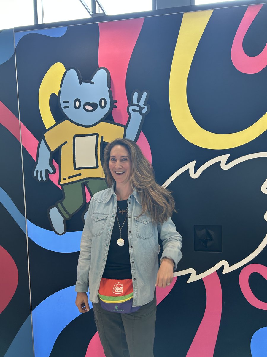 EventExecutive's tweet image. Learned about @coolcats at @veecon and loving their community!  #coolcatsveecon2023