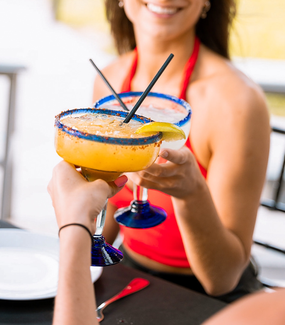 IdentityMediaPR's tweet image. An evening of Margaritas is time well spent - only at @cantinlaveintemiami 🍹