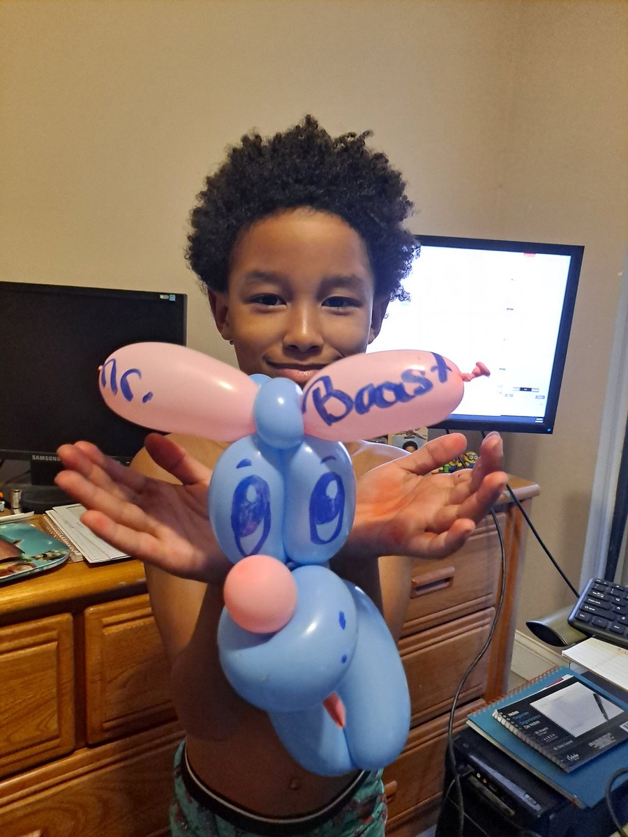 ace32679's tweet photo. @castingmrbeast My grandson loves you https://t.co/f9LcZDtJPX