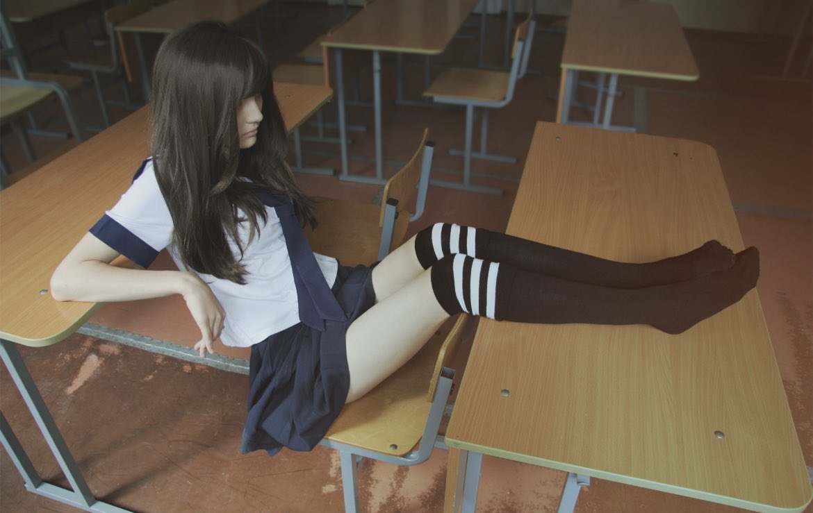 AlisaLeafy's tweet photo. Me at my 19 lol https://t.co/Tzihap5Opx