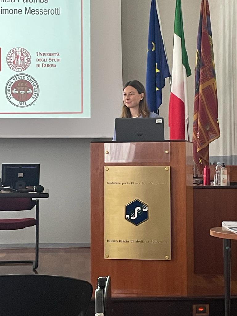 Carola Dell'Acqua tweet media