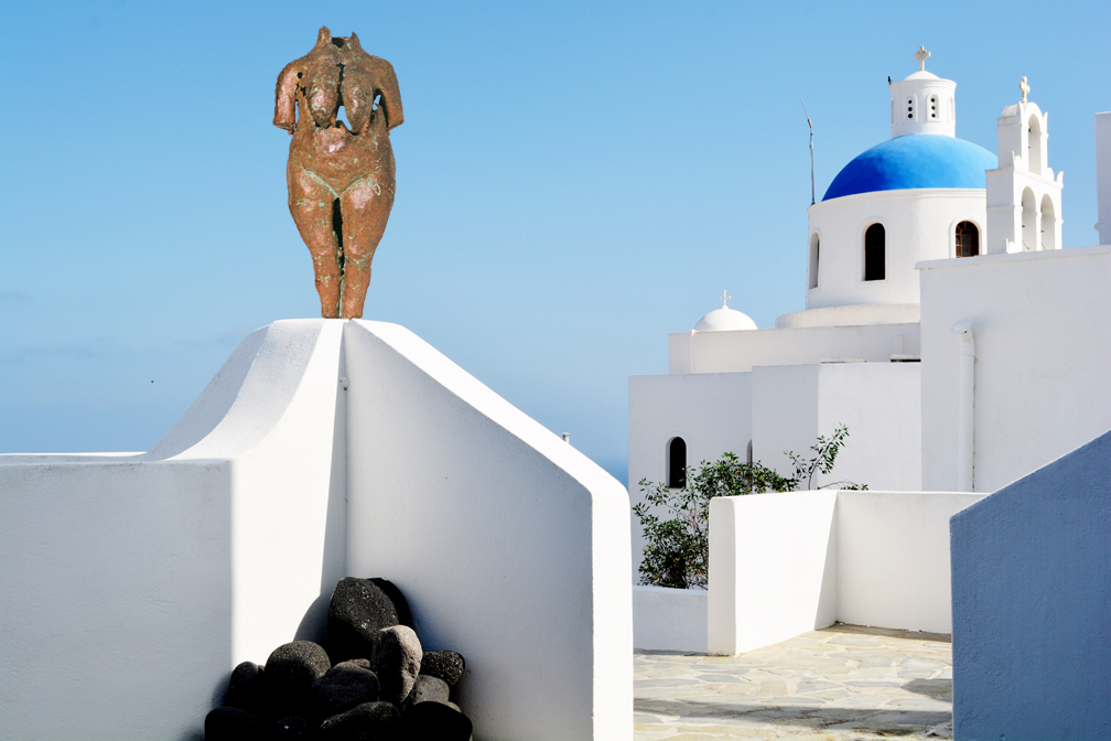 Bronze fertility figure in Santorini, Greece.
#art #sculpture #figurativesculpture #figurativeart #contemporaryart #santorini #greece