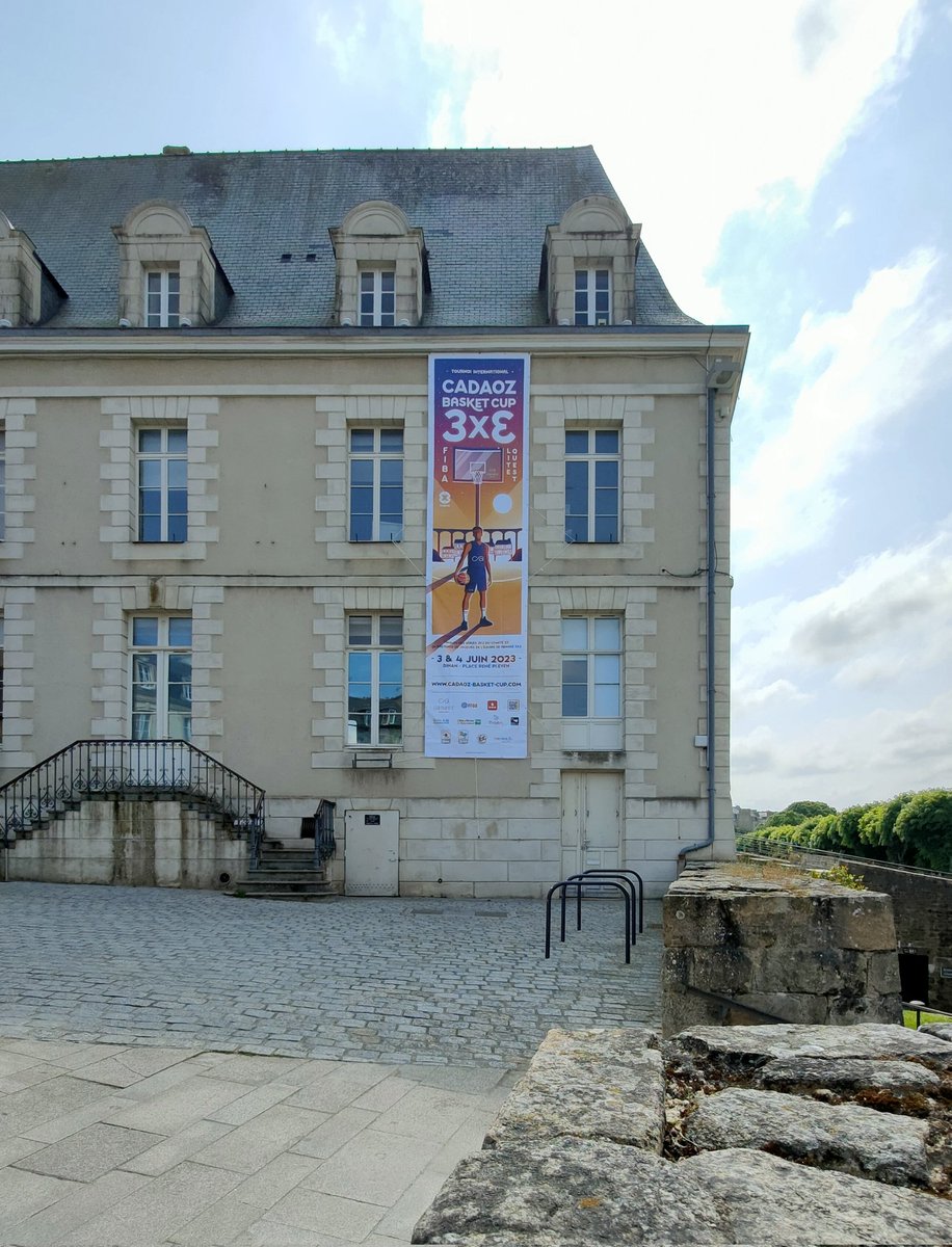 BeaMicheau's tweet photo. J-10 / CADAOZ BASKET CUP 🏀
3 &amp; 4 juin - Dinan place René Pleven 
https://t.co/NXT3Fv4N3S https://t.co/uNekSlPTEd