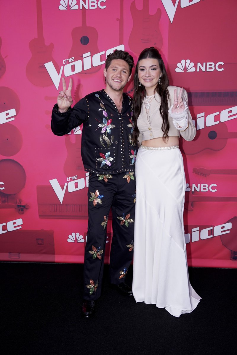 CONGRATULATIONS GINA !!! I could not be more proud of you , you’re such a superstar and I know this is just the beginning for you . America, thank you for your votes , WE DID IT !! #TEAMNIALL <a href="/ginamilesmusic/">Gina Miles</a> <a href="/NBCTheVoice/">The Voice</a> #TheVoice