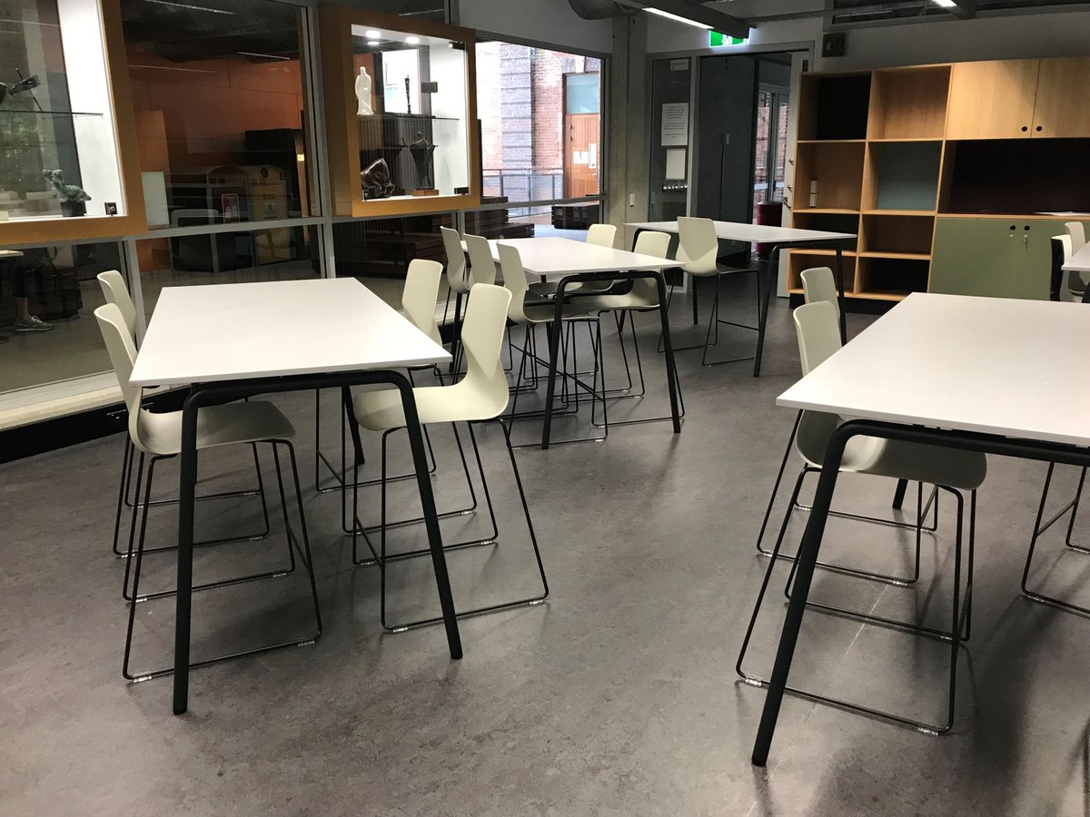 fusefurniture's tweet image. Standing up to the rigours of #universitylife our FourSure 90 stools  and FourReal folding mobile tables are looking mighty fine @QUTrealworld!
#foursure90 #labstools #creativeindustries #furnitureforlearning #oceeandfour #strandandhvass