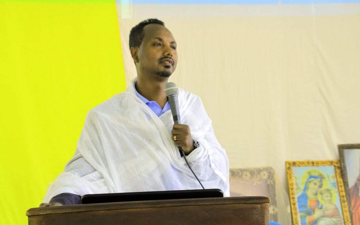 MuleFeTg's tweet photo. የማኅበረ ቅዱሳን የሕዝብ ግንኙነት እና ትብብር አገልግሎት ማስተባበሪያ ም/ኃላፊ
መጋቤ ብርሃናት ቀሲስ ሙሉቀን ብርሃኑ በብልጽግና ታፍነዋል።

በተመሳሳይ መ/ር ተሾመ በየነ ገላን አካባቢ በሚገኝ ፖሊስ ጣቢያ ውስጥ እንደሚገኙ ታውቋል። https://t.co/TiSxwOxh0s