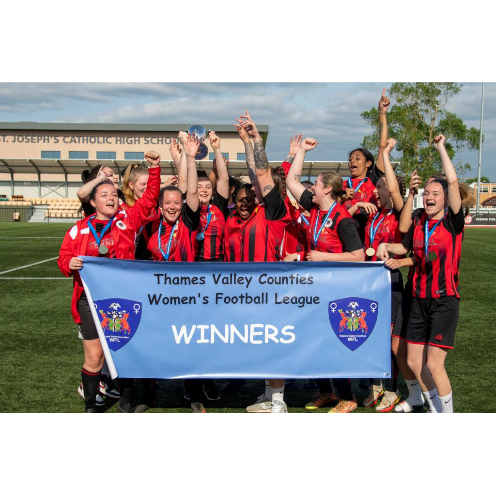 TP_GirlsFC's tweet photo. After losing on penalties last year, TP Women clinched the TV League Cup on Sunday to add to the B&B County Cup.
Double Cup winners! An amazing season!
Photos: https://t.co/Q9DHI5E4pF
Many thanks to Tony (our photographer) not just for Sunday but throughout the season.
#tpfc https://t.co/iIGmm36BQc