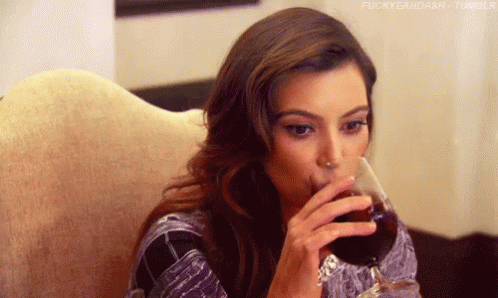 promogrenate's tweet photo. When your man asks how much you spent online shopping https://t.co/l1aKuWCeZ1