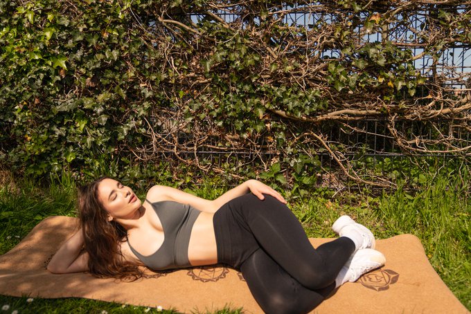 I promise to always be by your side. Or under you, or on top. 😈#nsfw #photos #price https://t.co/HQy<a href="/tag/photos"class="tags"><span>#photos</span></a><a href="/tag/price"class="tags"><span>#price</span></a><a href="/tag/nsfw"class="tags"><span>#nsfw</span></a>