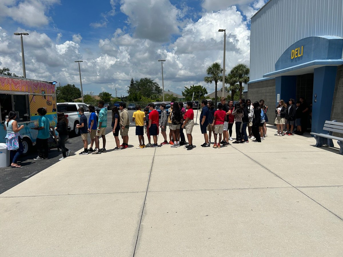 Our VLMS students are awesome! Today they are celebrating perfect attendance with an ice cream treat! #BoltUp #ThunderNation