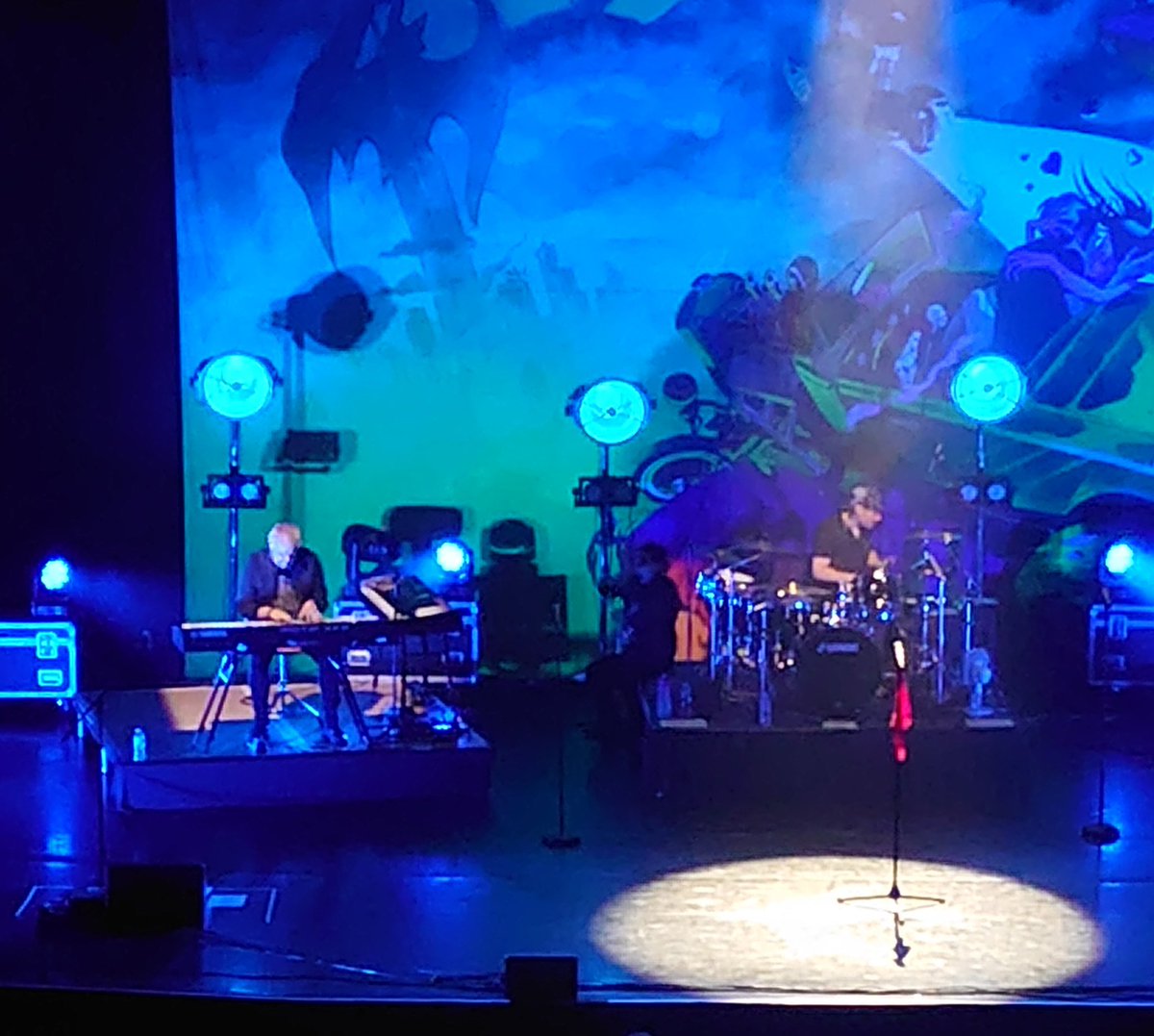 Stunning show <a href="/CalebJohnson/">Caleb Perry Johnson</a> - you did the man proud 🙏🖤🦇

Please come back to #Glasgow in the future. We'll come again 🤘🤘

 <a href="/ml_celebration/">Celebrating Meat Loaf</a> <a href="/GCHalls/">GlasgowConcertHalls</a> #meatloaf