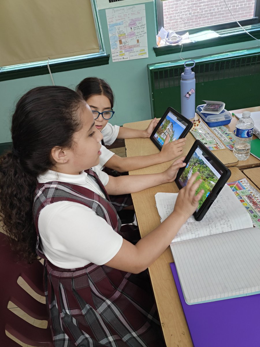 SACAELASS345's tweet photo. Third grade learning about China through Nearpod. https://t.co/aEVQ2eeRLV