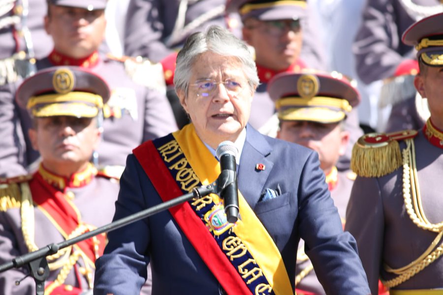 httpspbstwimgcommediaFw6DLG_XsAAT5qvformatjpgname900x900