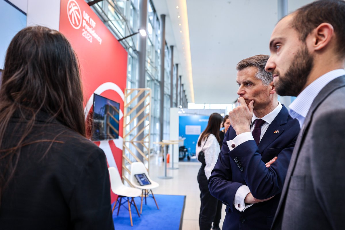 Great to see how the UK 🇬🇧 is leading the way with cutting edge transport technology on display at #ITF23 from brilliant British SMEs like <a href="/ecomarprop/">Ecomar Propulsion</a> @SignapseAI <a href="/UrbanAirPort/">Urban-Air Port</a> and <a href="/VivacityLabs/">VivaCity</a>