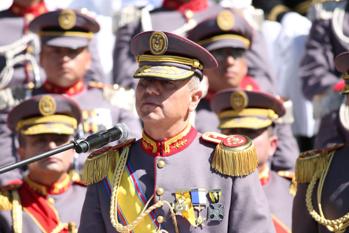 httpspbstwimgcommediaFw6DlcGWAAICG4Lformatjpgnamemedium