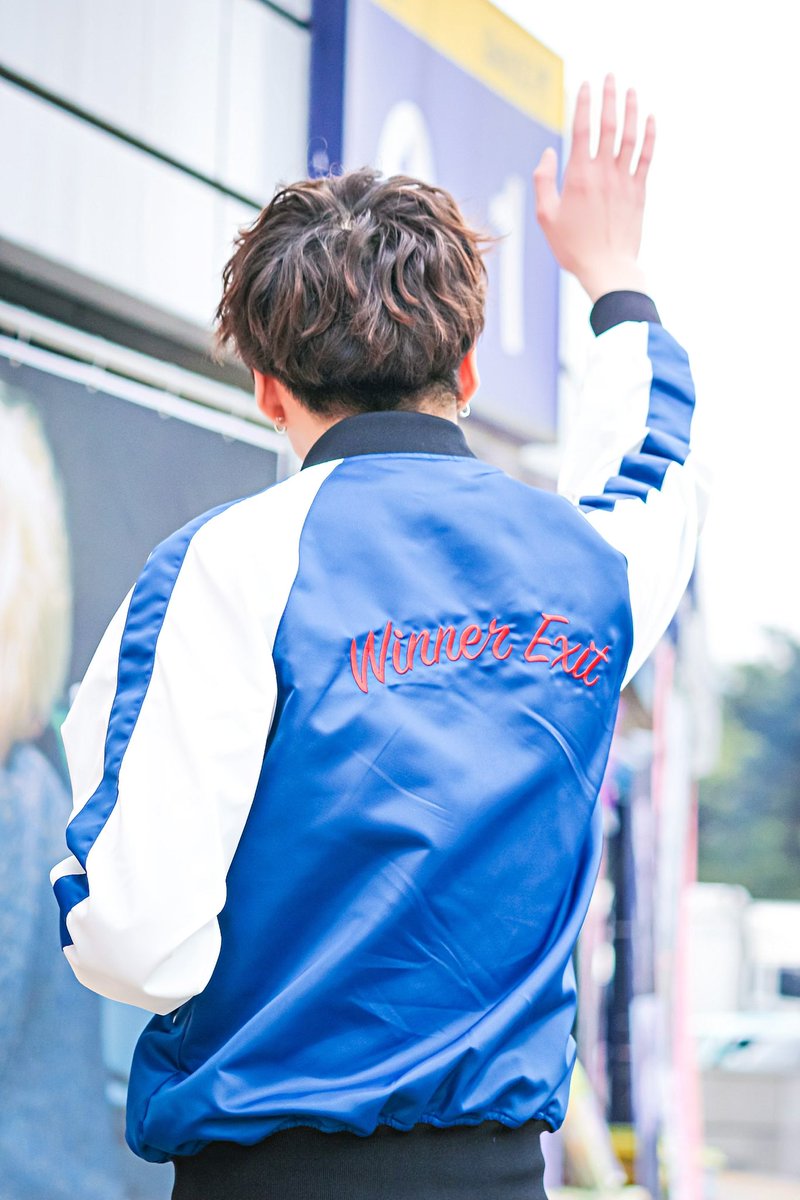 💙 20xx.xx.xx. 💙 

현재 과거 미래,,,어느 것이 좋아??라고 말듣면!!!그거 바로,,,너!!!!!!오빠!!!!!!라고 할거야ㅎㅎㅎ😝🩷

#WINNER #위너 #강승윤
#SEUNGYOON <a href="/official_yoon_/">official_yoon_</a>