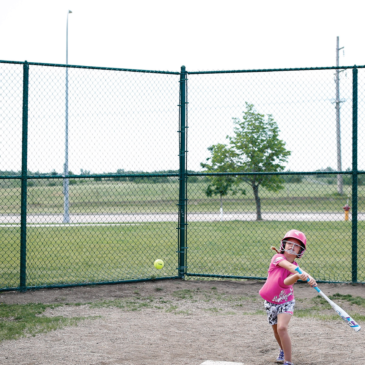 Calling all youth t-ball, baseball, and softball-ers!⚾️ All of the teams have been placed, and you should hear from your coaches regarding practice and game schedules in the next couple of weeks. Programs begin the week of June 12th.