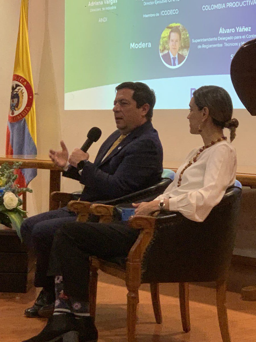 INMdeColombia's tweet photo. #WorldMetrologyDay I El Director de @ONAC_COLOMBIA, @alejogiral, interviene en el panel 'Retos de la Infraestructura de la Calidad frente a las Dinámicas del Mercado Internacional de Alimentos' en @INMdeColombia.
#LaRutaDelCambio #Metrología #SemanaSIM #WMD https://t.co/e2UTbbeInF