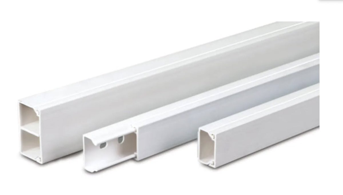 UnivoltUK's tweet image. Always making sure our products fit your needs! 👌
 
Two and three metre lengths of #minitrunking, as well as customised lengths of #maxitrunking and #dado are available 🙌 
 
Find out more 
☎ 01707 379 820
📩 sales@univolt.co.uk