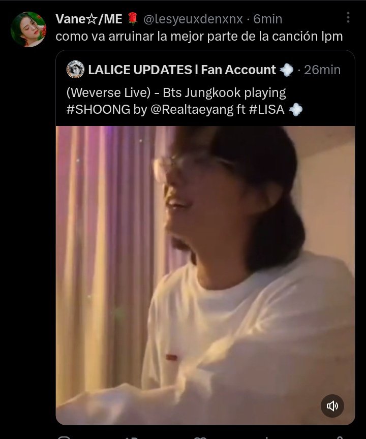 Jkmeama's tweet photo. Es cansado la misma situación cada que hace live y esto solo pasa con los kpopers de mrd, lo atacan por hacer absolutamente nada, pero ahi van las multis a pedirle que cante canciones de sus grupitos sabiendo cuanto sus cofandoms odian a jk, mantenganse lejos de él. https://t.co/XT8PCzeavn