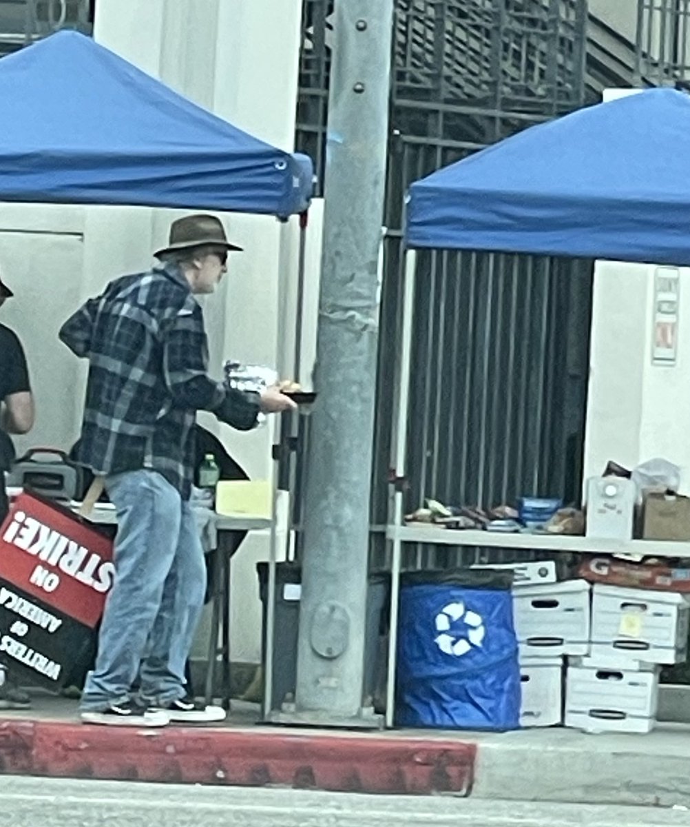 Proud to be a #DGA director on the #WGA picket line yesterday (and happy to bring homemade scones - #justahintofcardamom) .   I didn’t “create” them, I “baked” them. I don’t “create” movies, I “direct” them. #UnionSolidarity #CreatorsUnite !!! Spotted by paparazzi!!