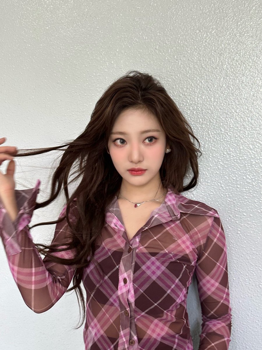0Ningning tweet picture