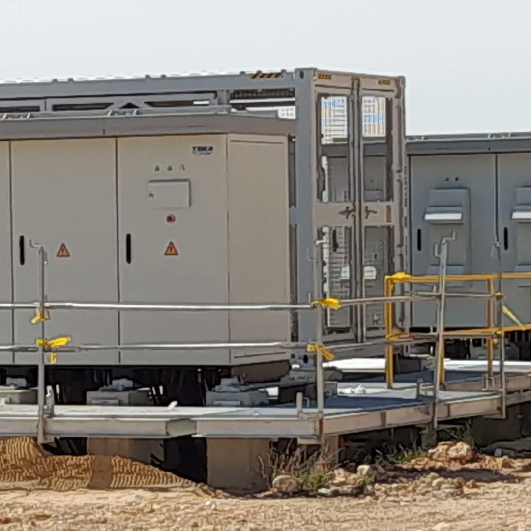 IESLuisDeLucena's tweet photo. El ciclo formativo de #EnergíasRenovables es #FPdual y #Bilingüe 
En este periodo están en la planta de #energiasolarfotovoltaica de la empresa @solaria_energia  en #Budia realizando prácticas.
Esta planta será una de las más grandes de Europa.
#LaFPenelLucena #EnergíayAgua https://t.co/q7eSh7meqQ