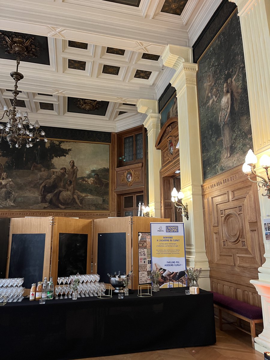 Ce soir, L'ADN vous donne rendez-vous à <a href="/AcademieClimat/">Académie du Climat</a> pour la soirée de lancement du livre « Vers un nouvel engagement écologique – Inventer les activismes de demain ». #LADNLeShift